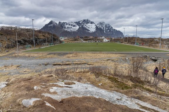 Stade de Henningsvaer