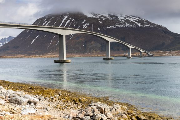 Pont de Gimsoystraumen